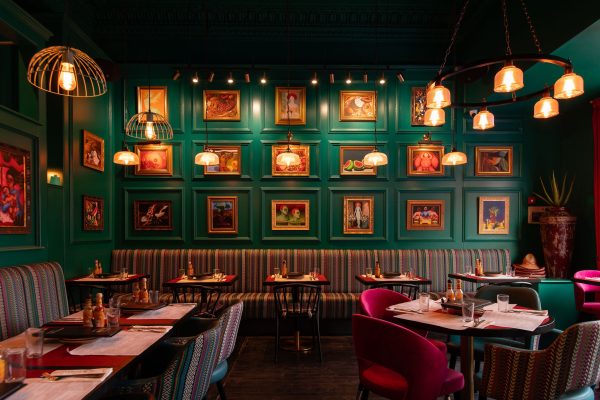 <span>Topolabamba Cantina (Glasgow West End)</span><i>→</i>
